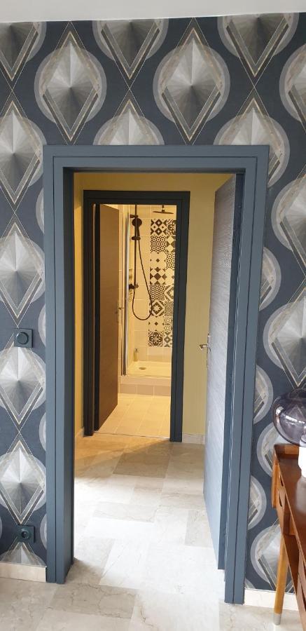 Lumineux De 90 M2 Situe En Centre Appartement